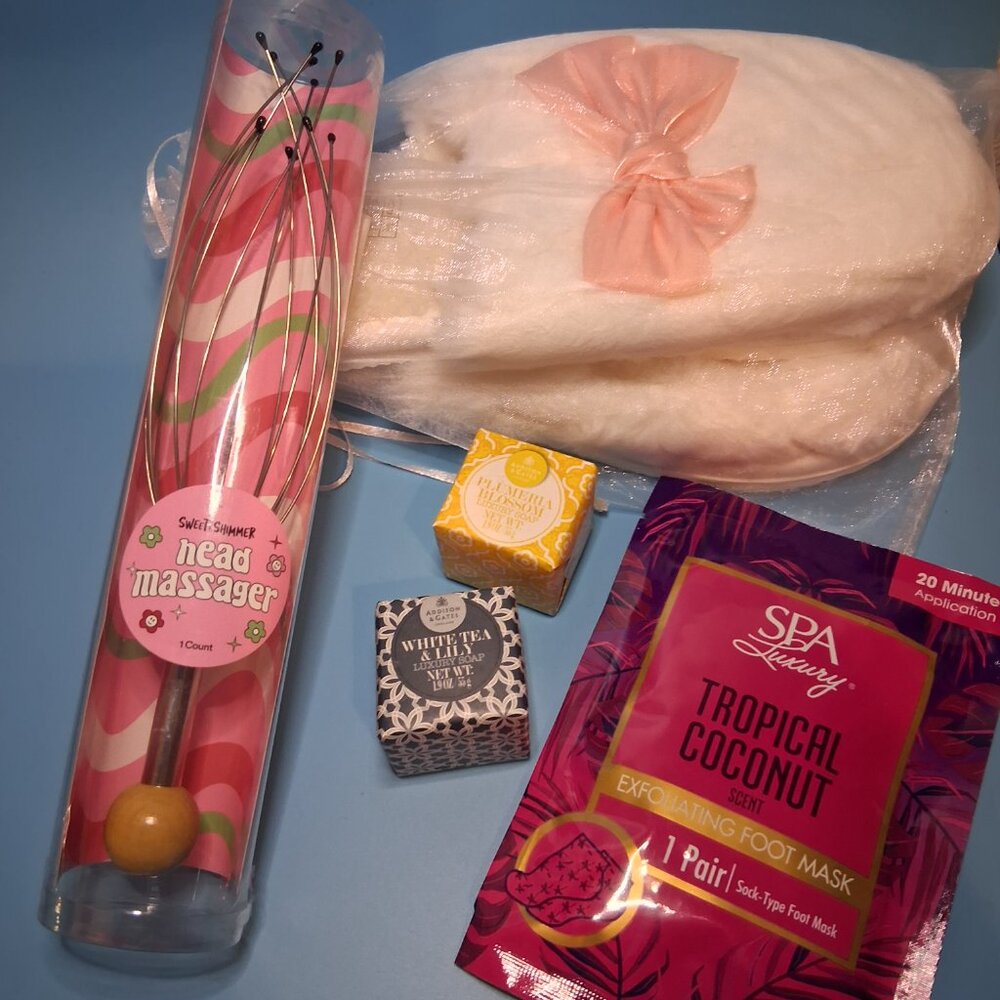 Buy 1 Get 1 FREE NWT (5PCS) Slippers & Spoil Yourself Set